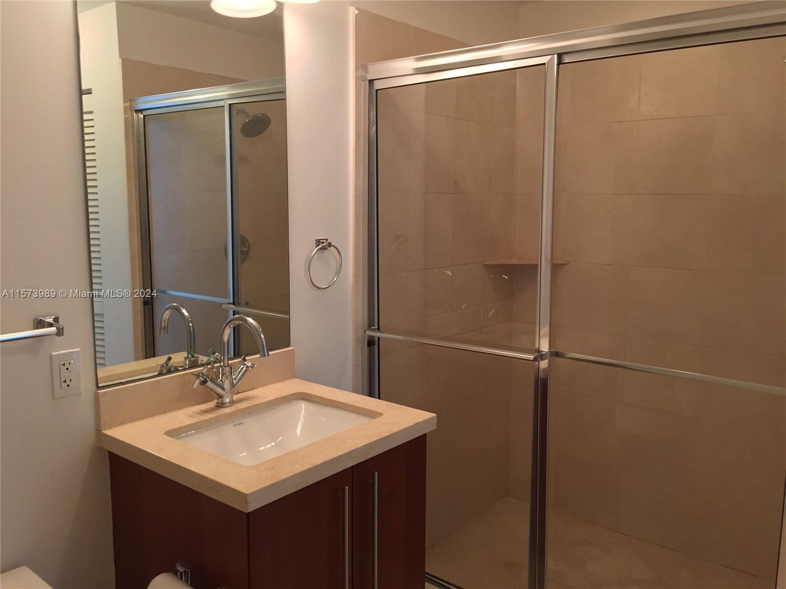 79 SW 12th St Unit: 2011-S