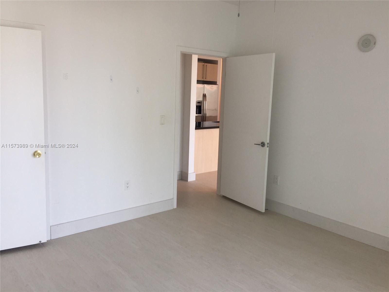 79 SW 12th St Unit: 2011-S