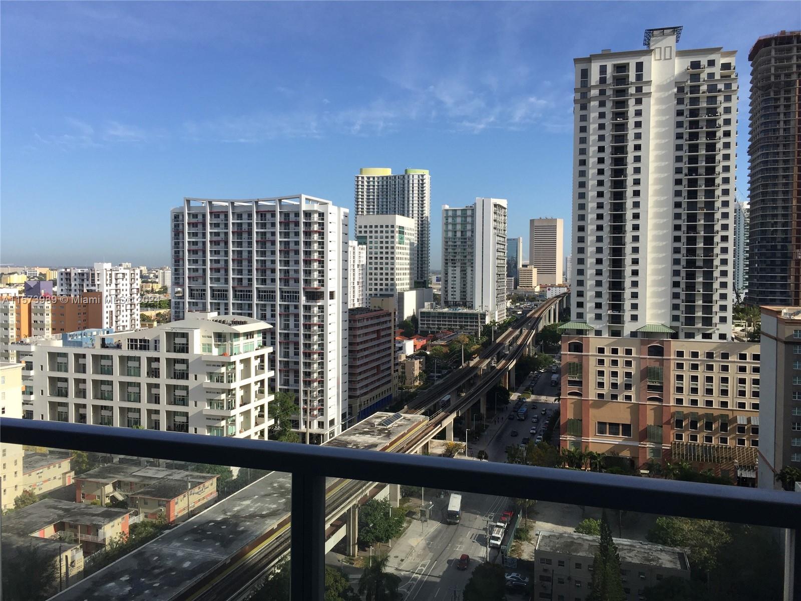 79 SW 12th St Unit: 2011-S