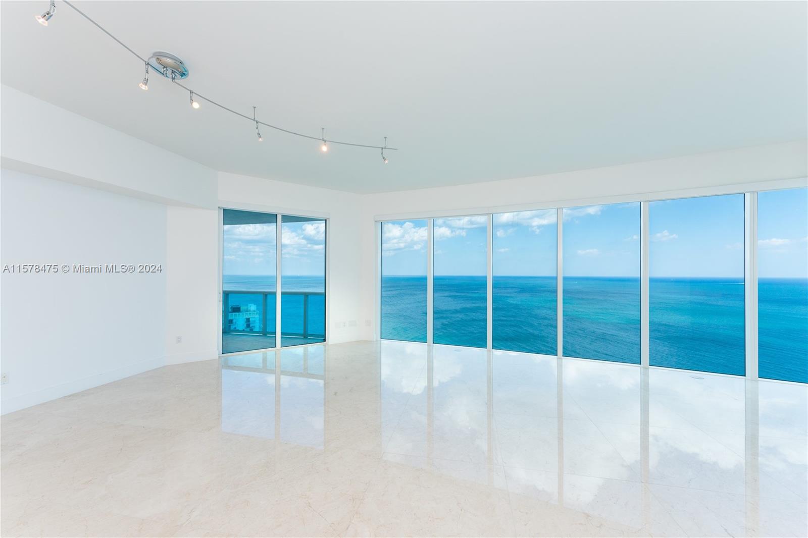 2711 S Ocean Dr # 3302