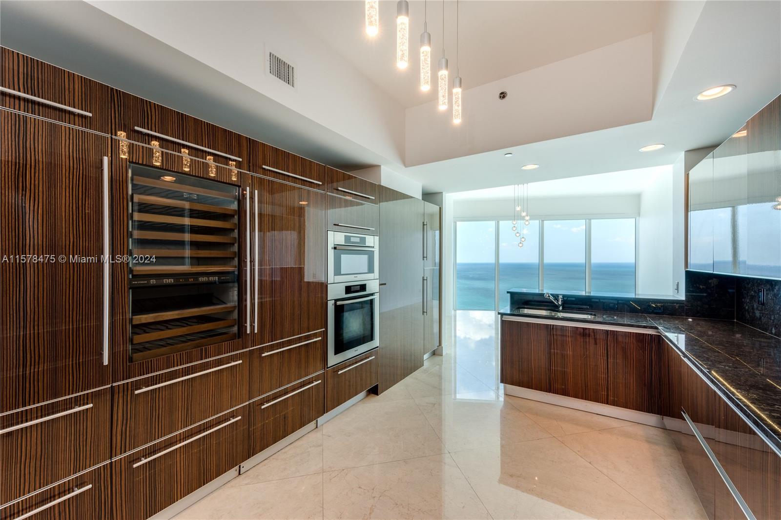 2711 S Ocean Dr # 3302