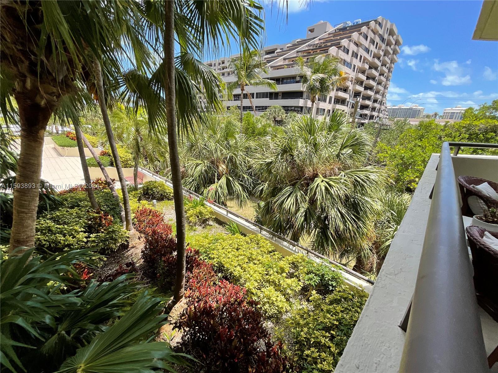 170 Ocean Lane Dr # 405
