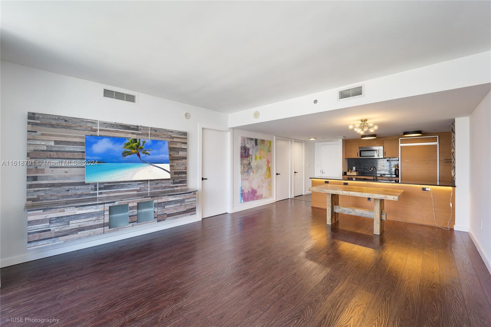 50 Biscayne Blvd # 4311
