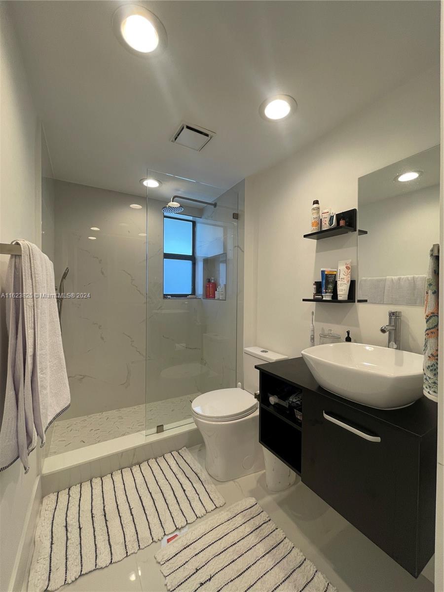 230 Sunrise Dr # 6