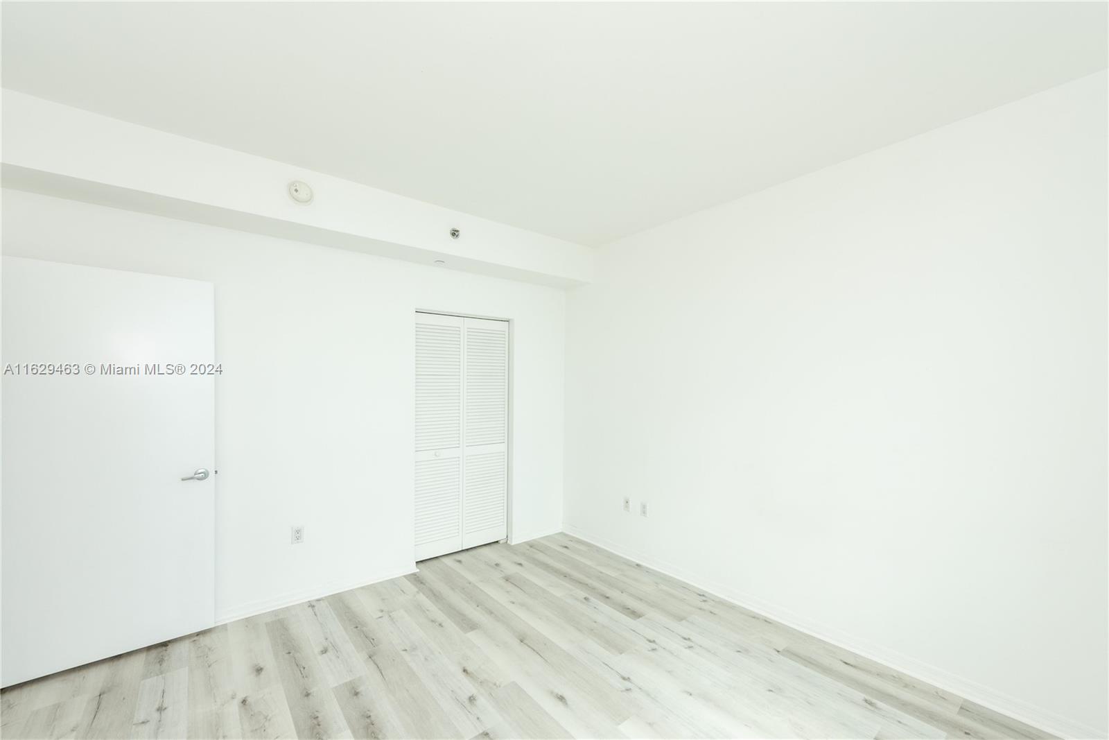 951 Brickell Ave # 3102