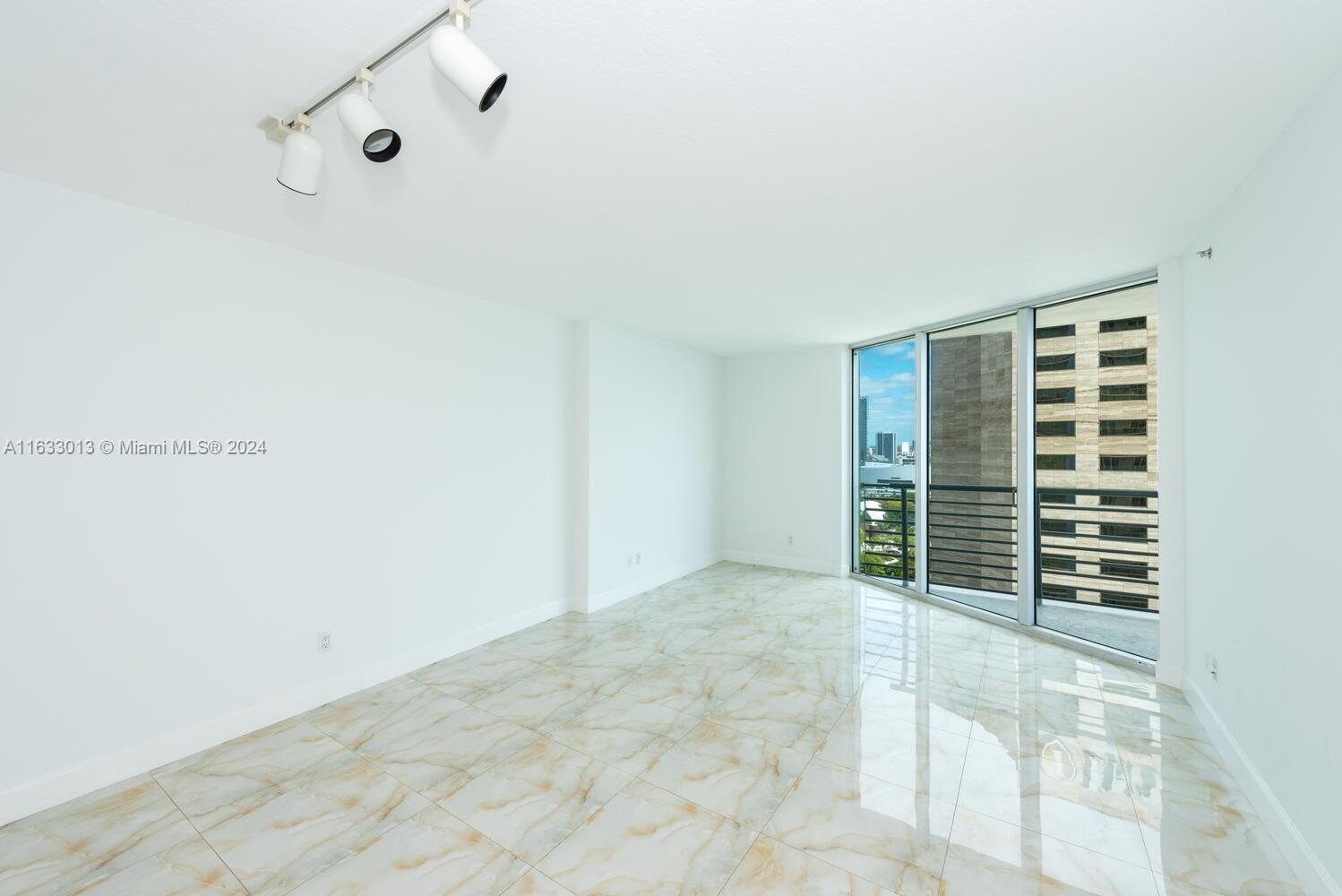 335 S Biscayne Blvd # 3002