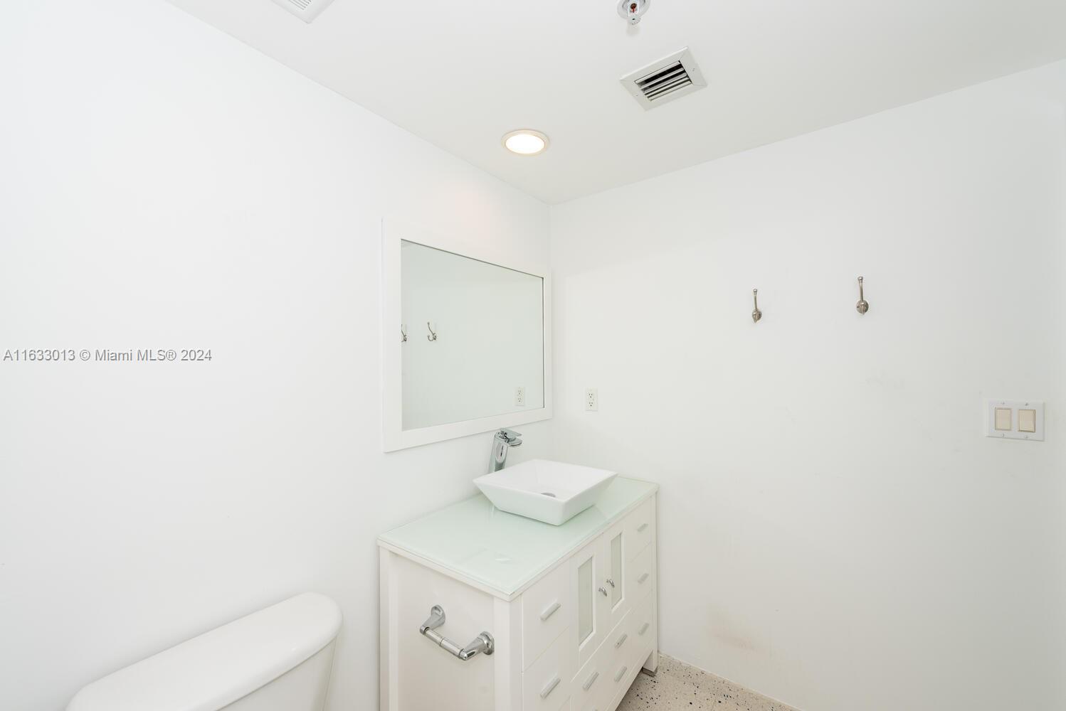 335 S Biscayne Blvd # 3002