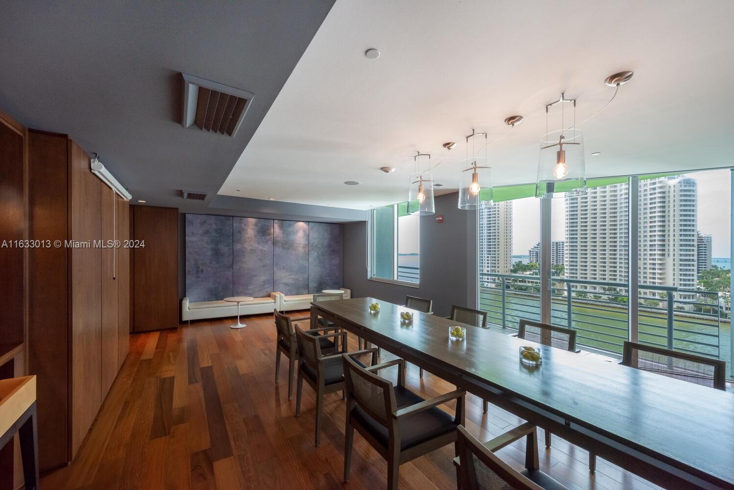 335 S Biscayne Blvd # 3002