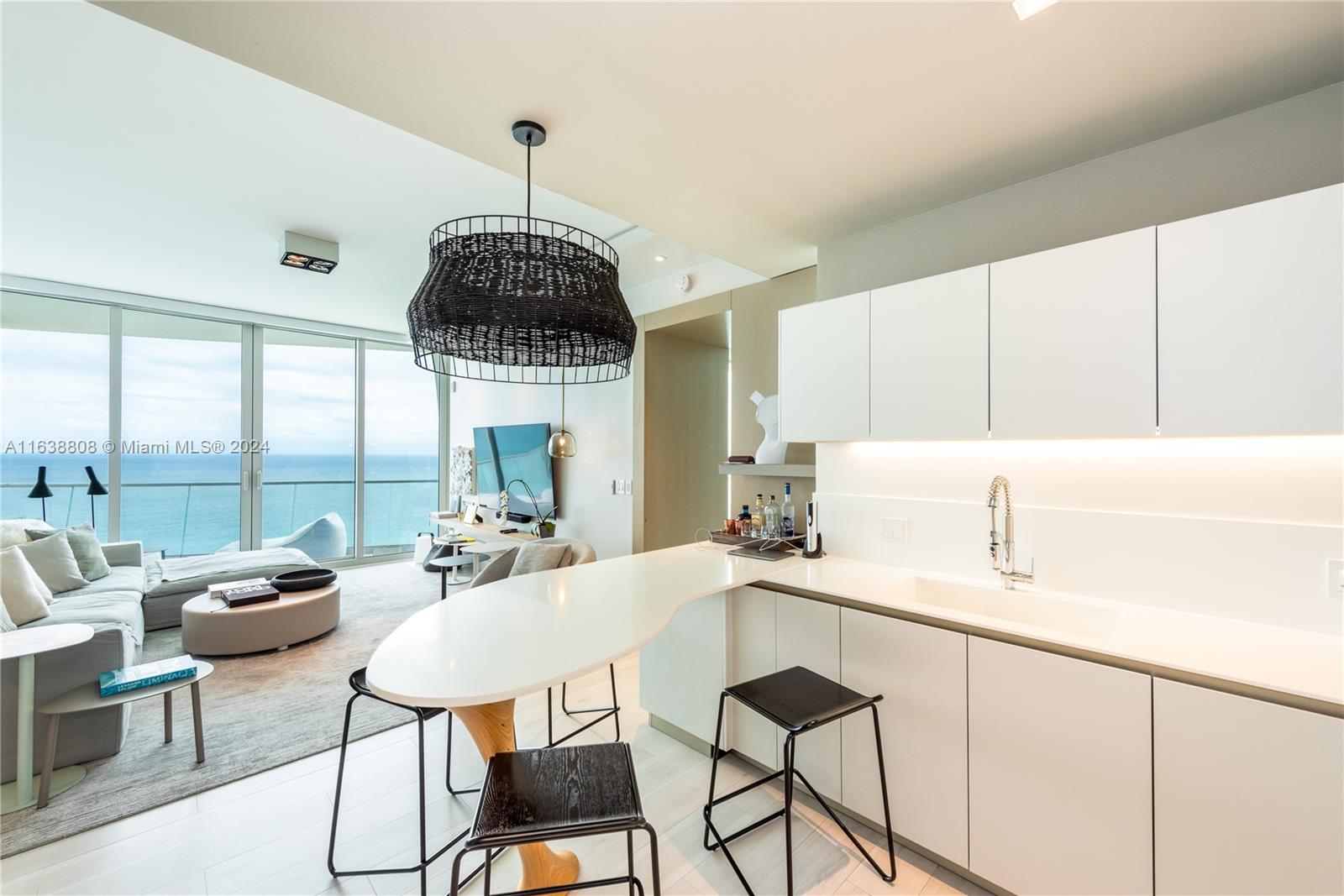 16901 Collins Ave # 2404