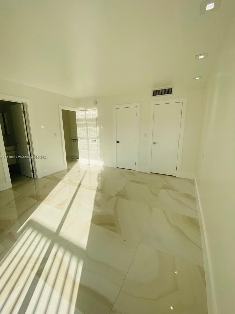 230 Sunrise Dr # 8