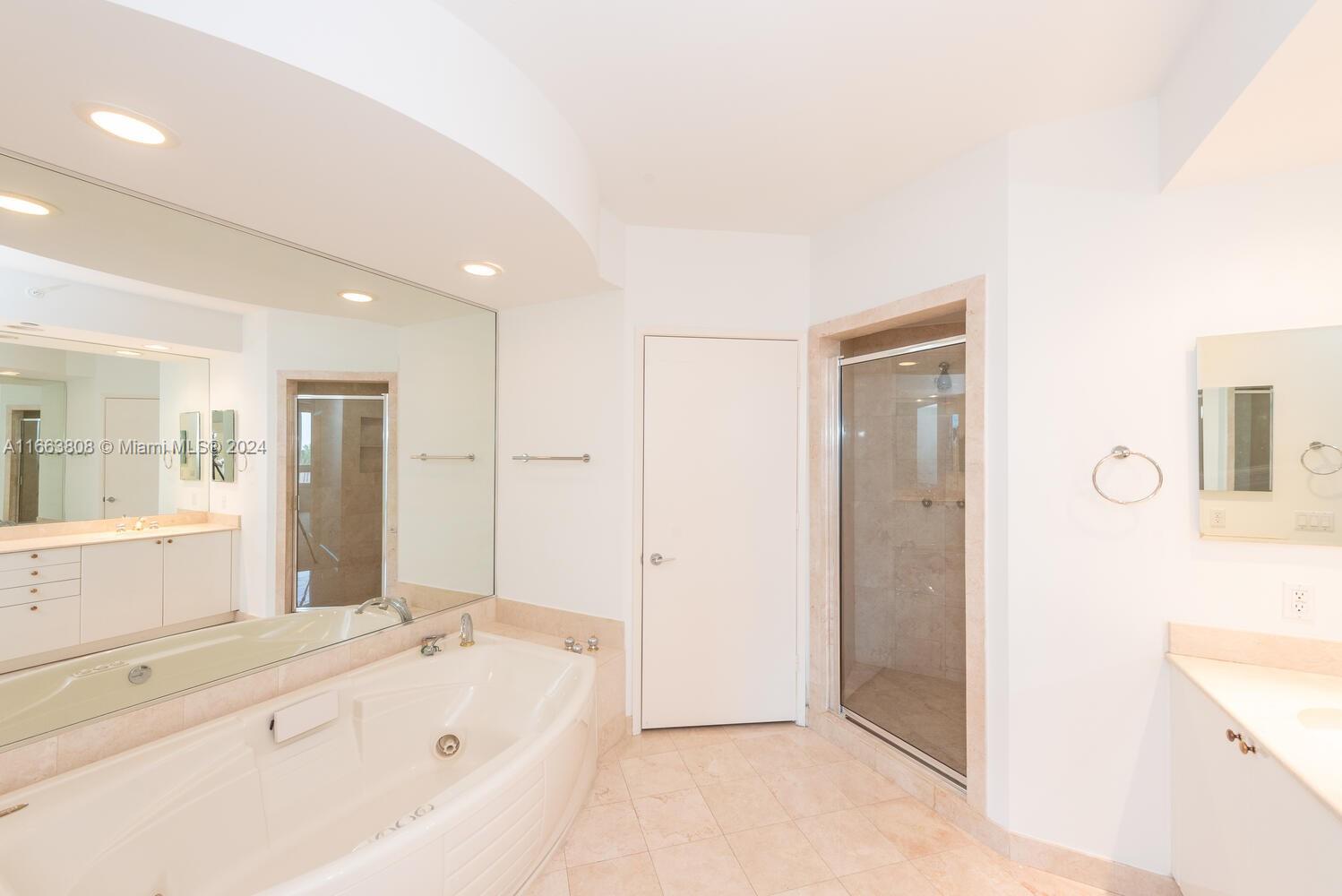 785 Crandon Blvd # 503