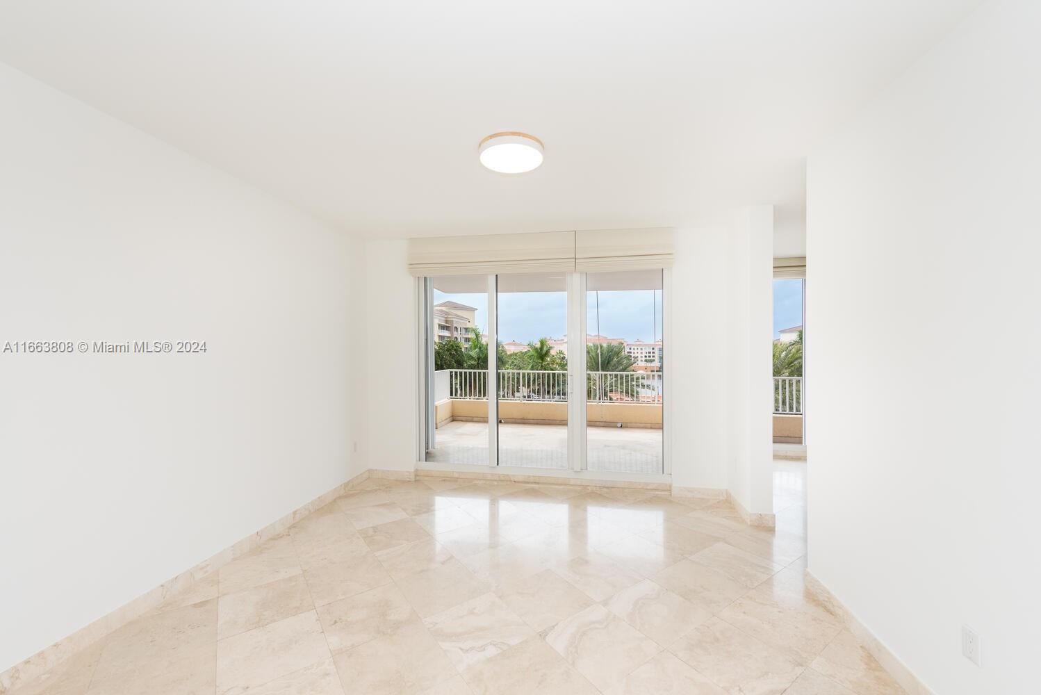 785 Crandon Blvd # 503