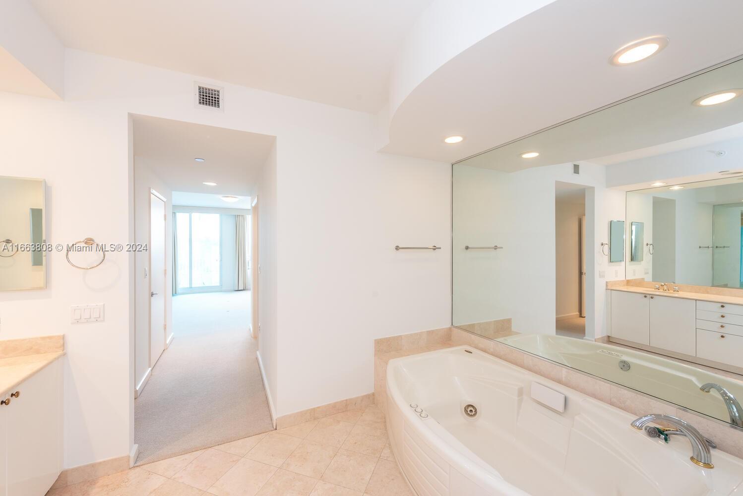 785 Crandon Blvd # 503