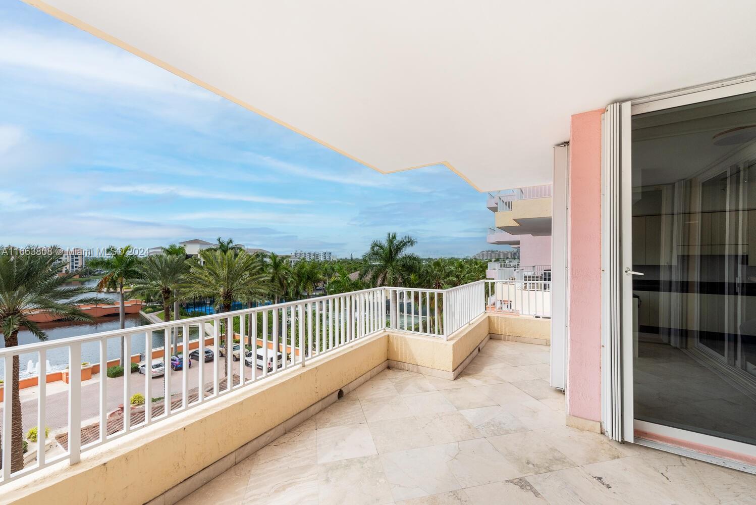 785 Crandon Blvd # 503
