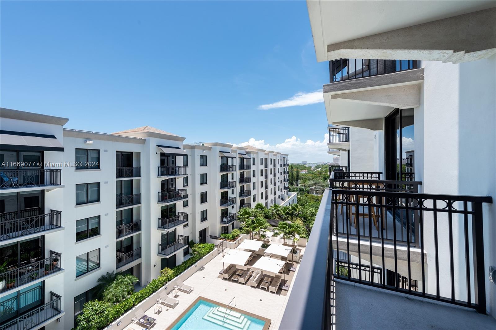 301 Altara Ave # 808