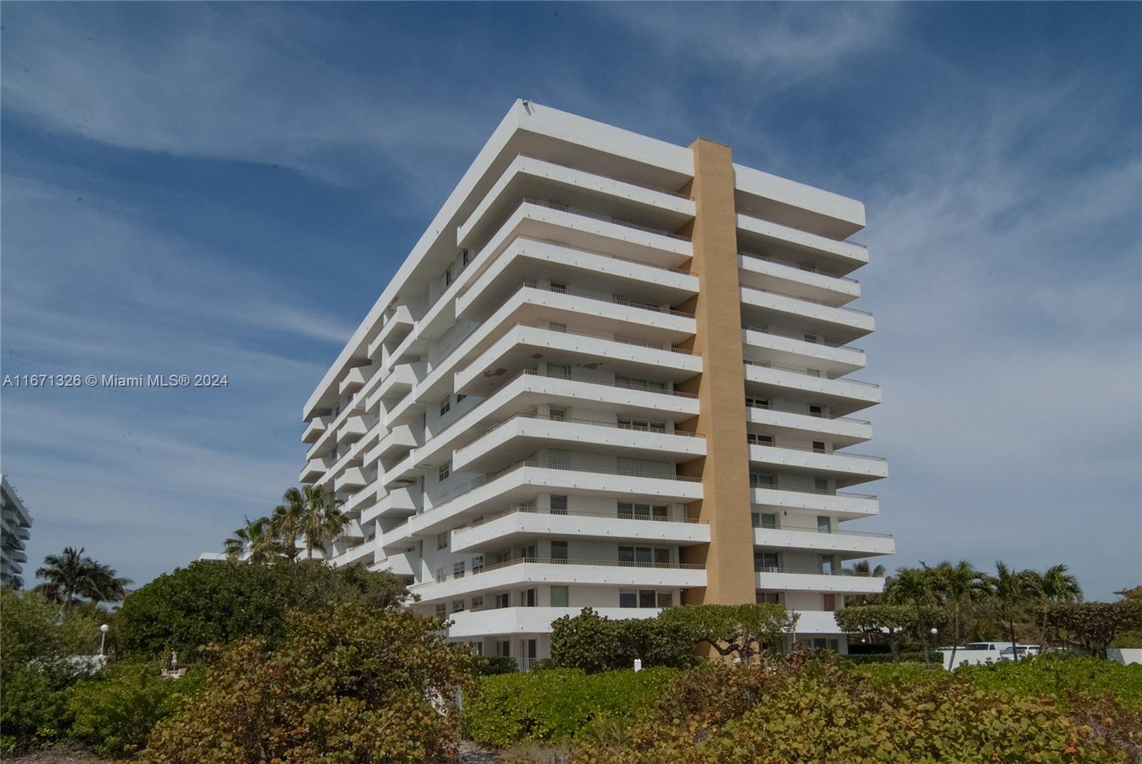 155 Ocean Lane Dr # 404