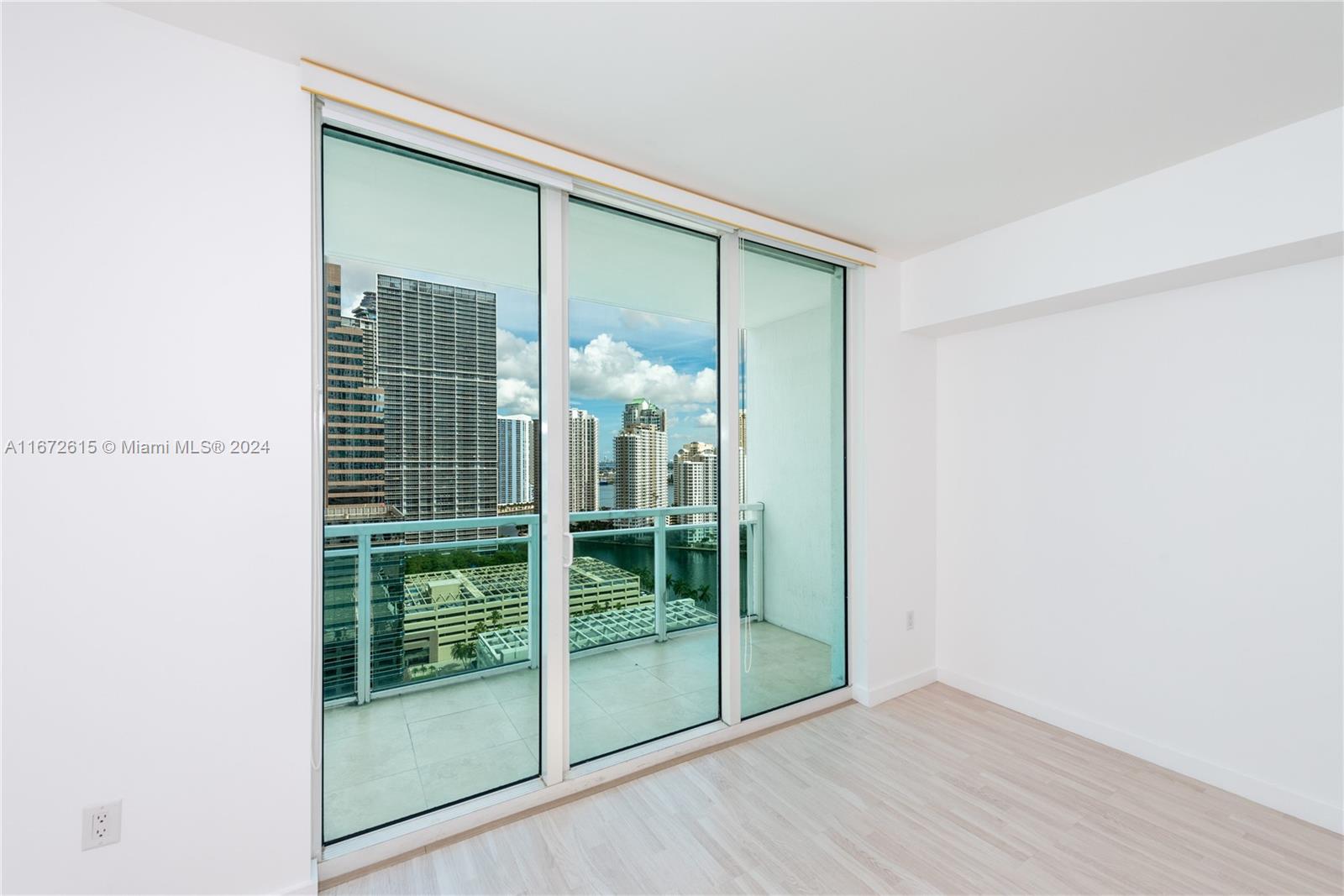 950 Brickell Bay Dr # 2408