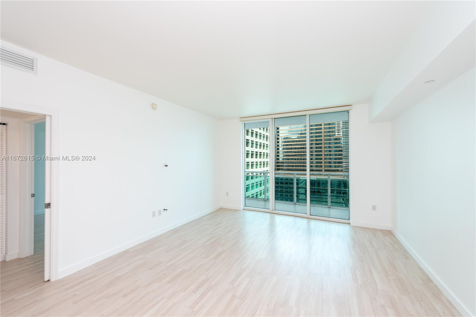 950 Brickell Bay Dr # 2408