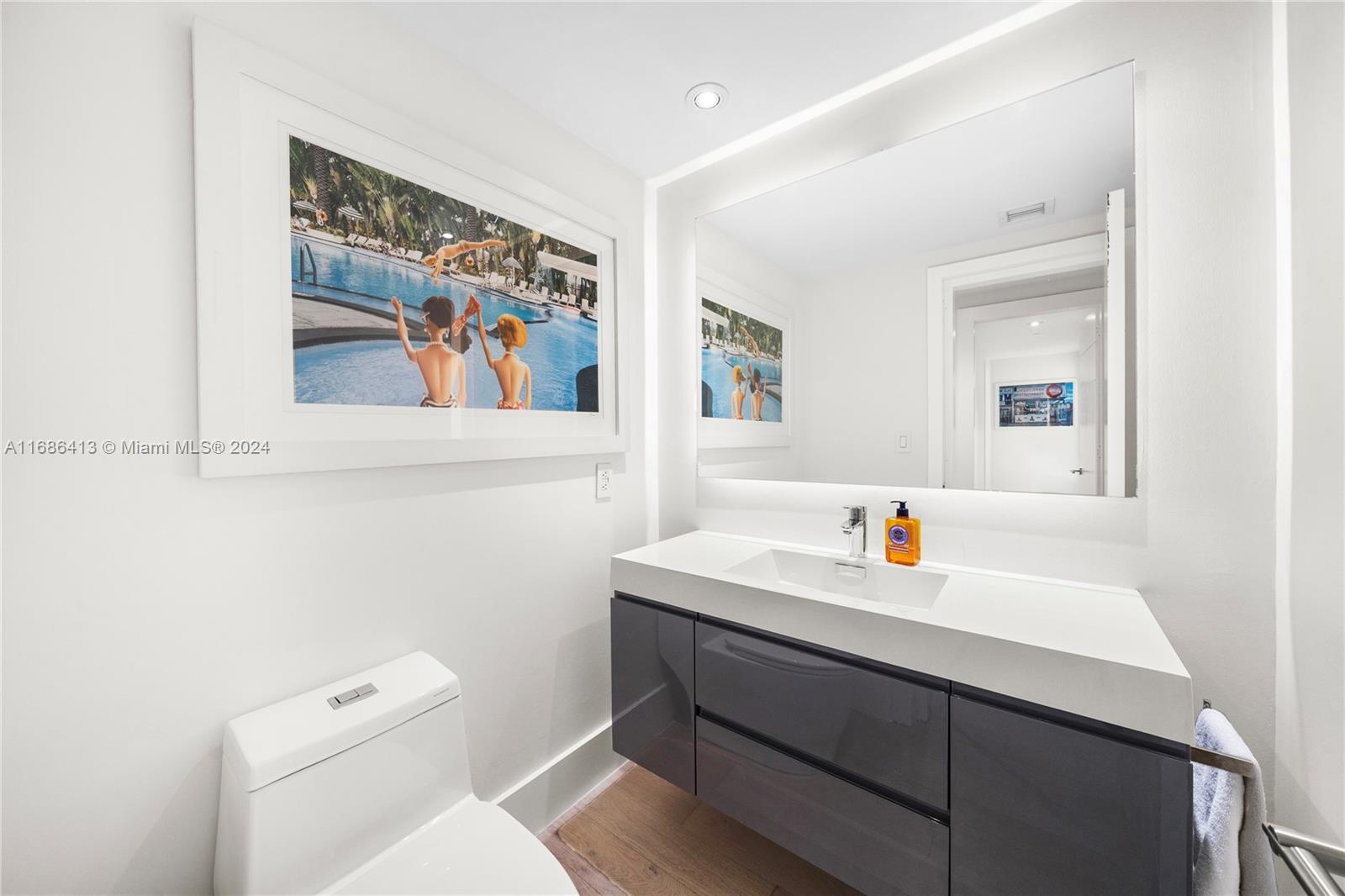 1643 Brickell Ave # 806