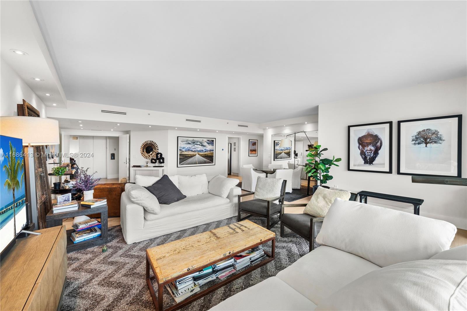 1643 Brickell Ave # 806