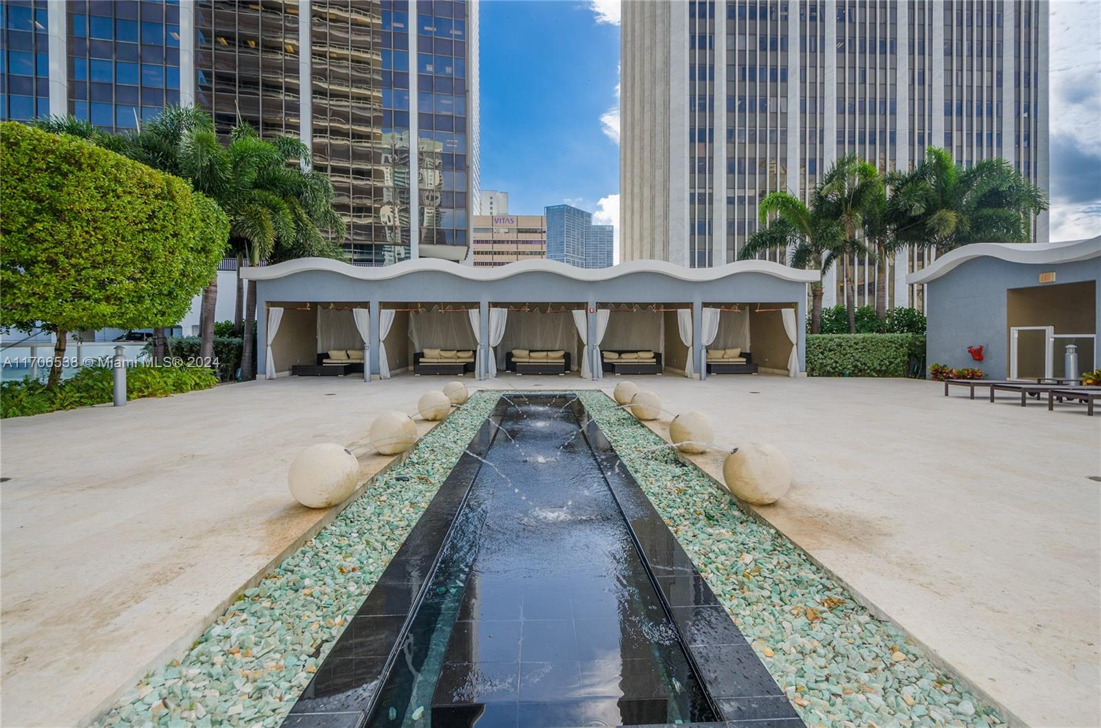 50 Biscayne Blvd # 1905