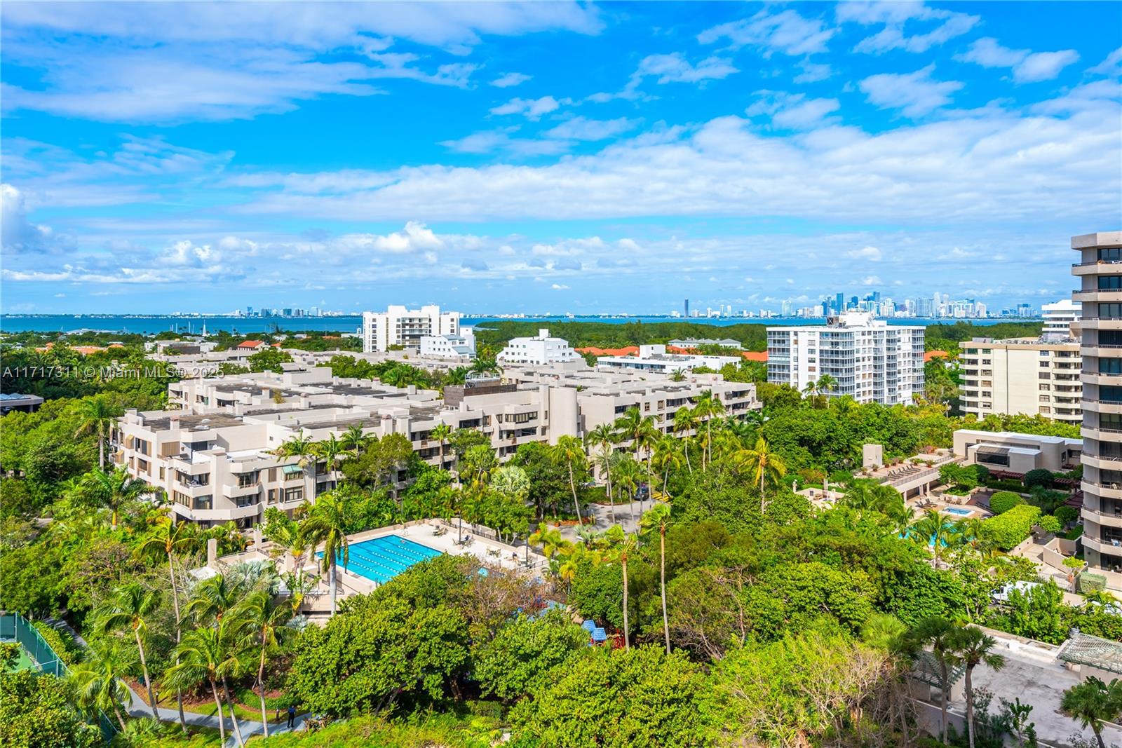 201 Crandon Blvd # 1002