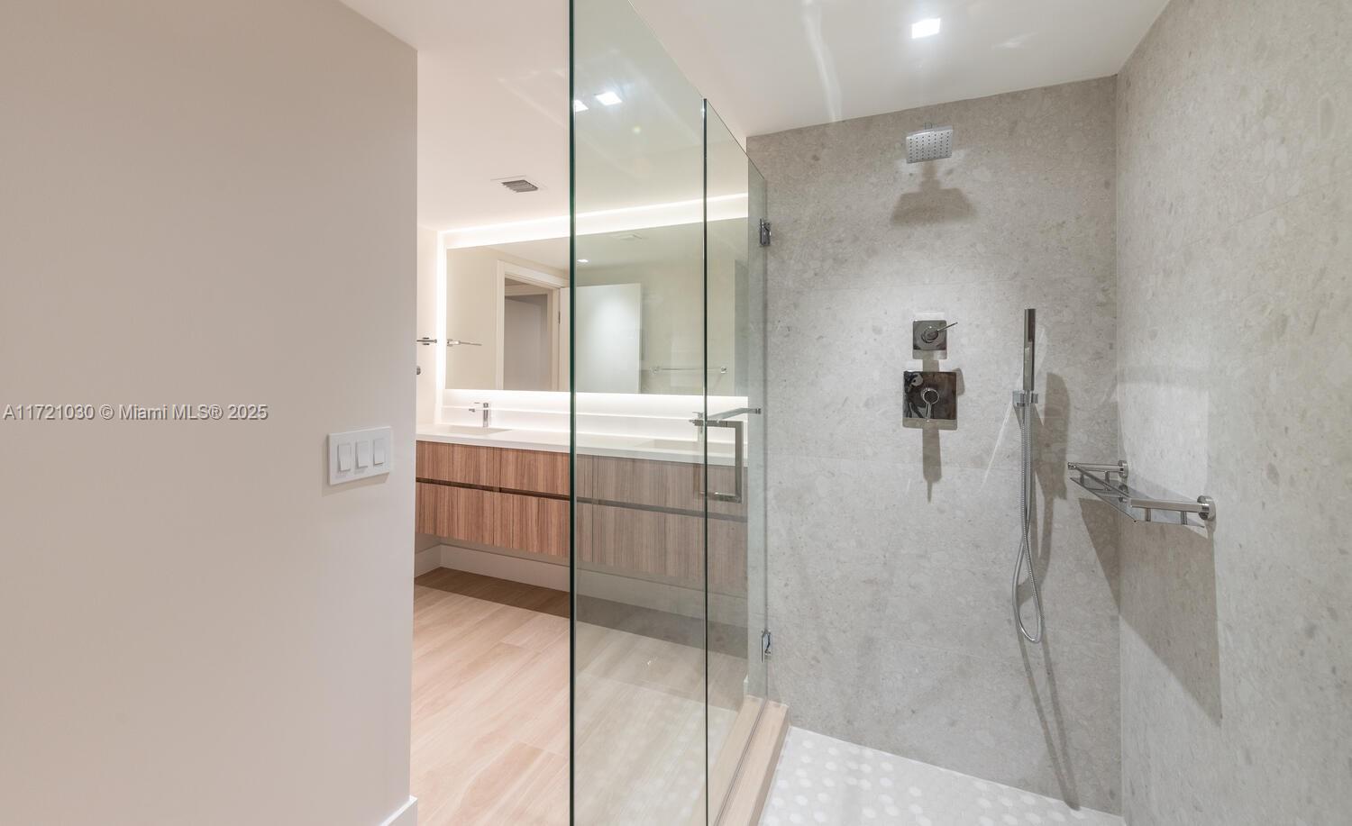 161 Crandon Blvd # 214