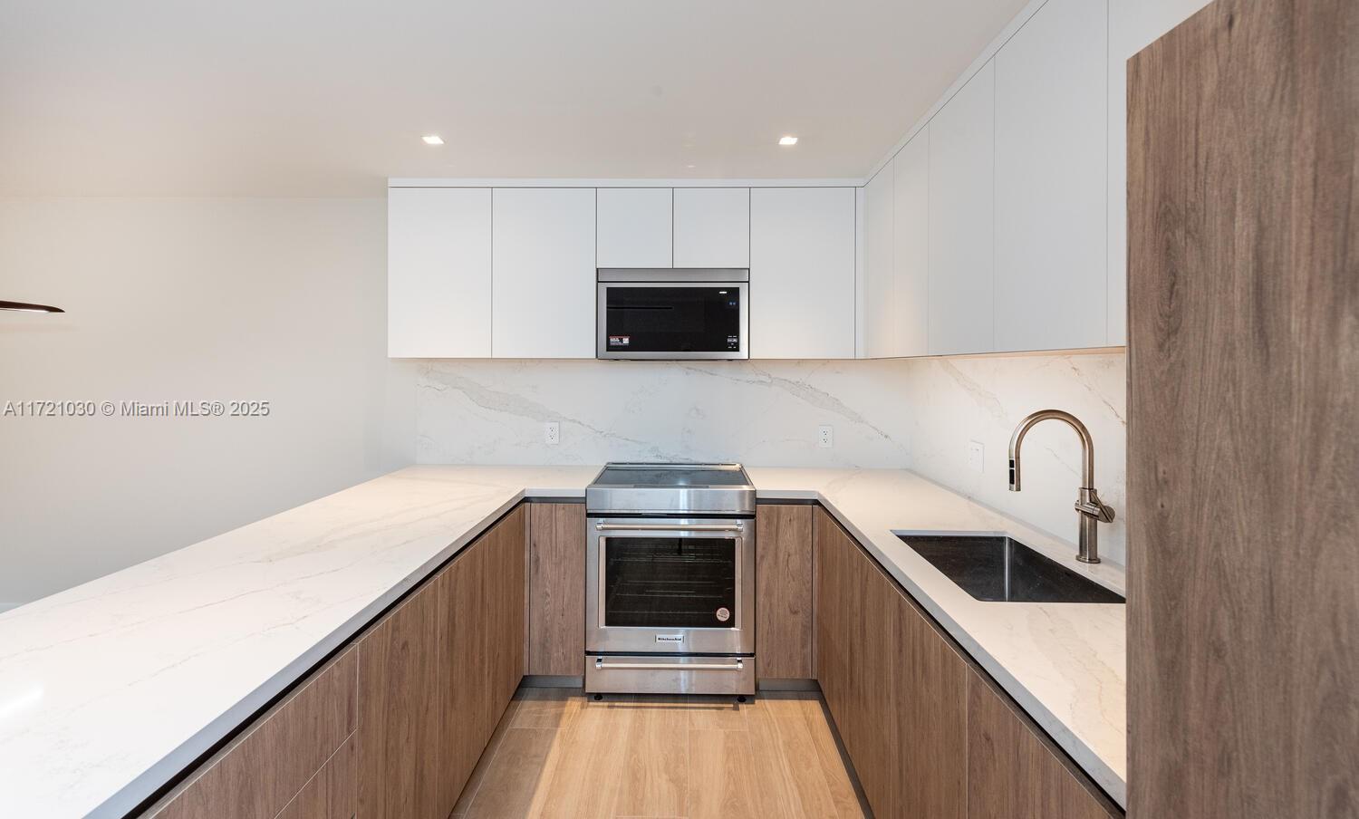 161 Crandon Blvd # 214