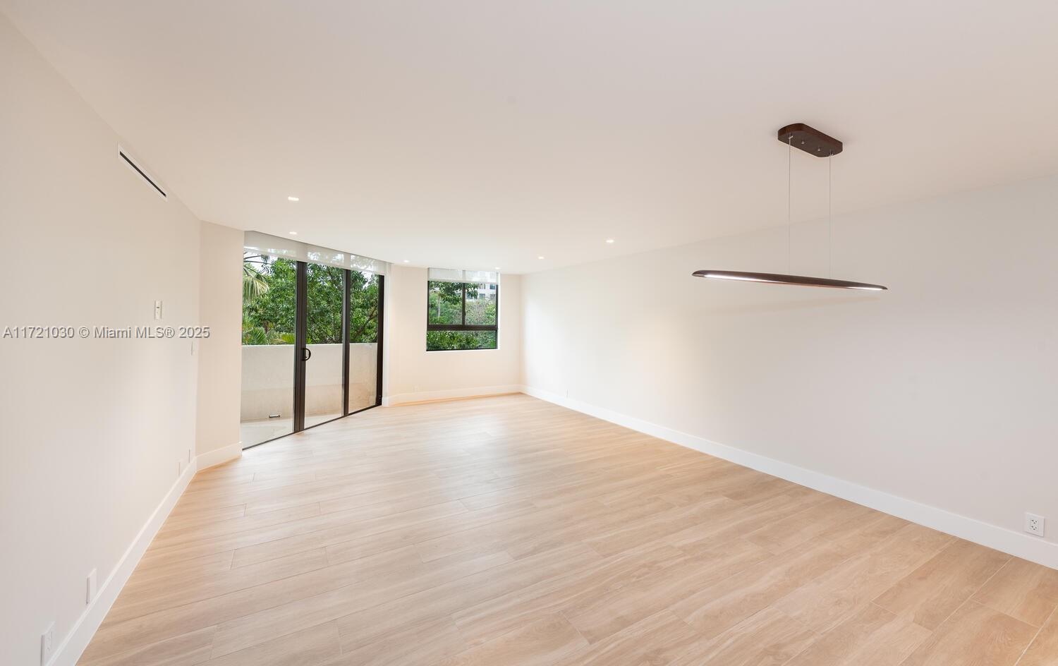 161 Crandon Blvd # 214
