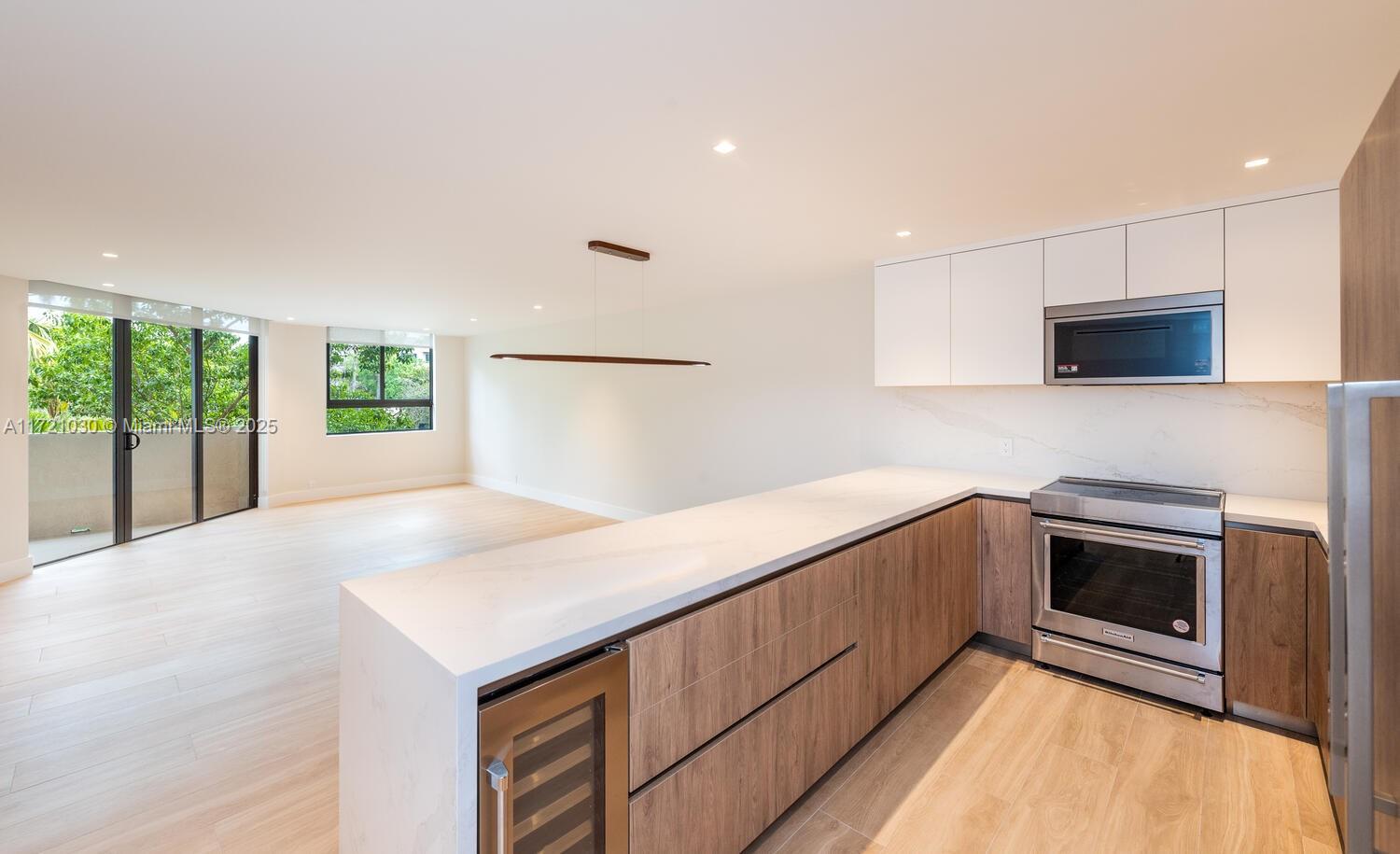 161 Crandon Blvd # 214