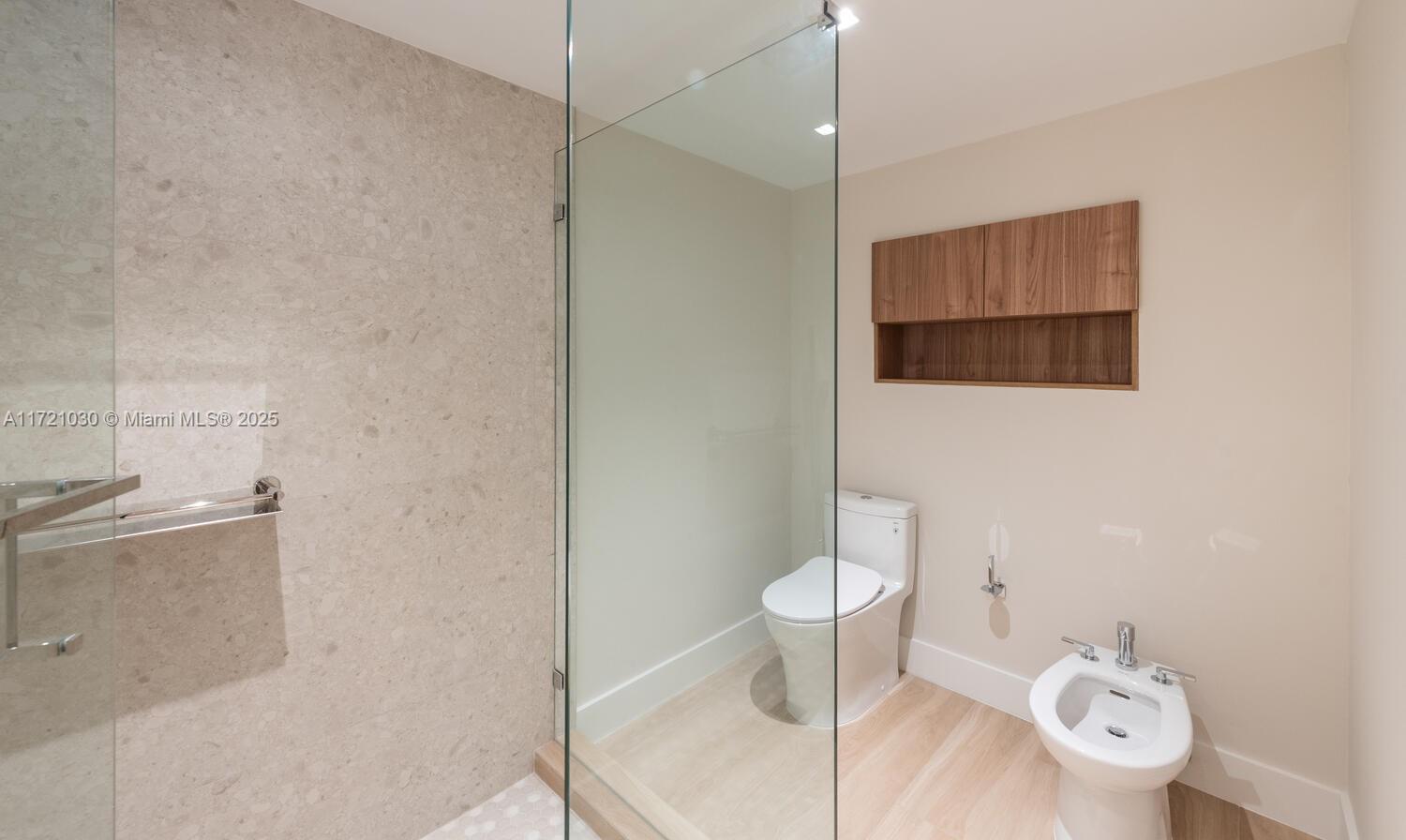 161 Crandon Blvd # 214
