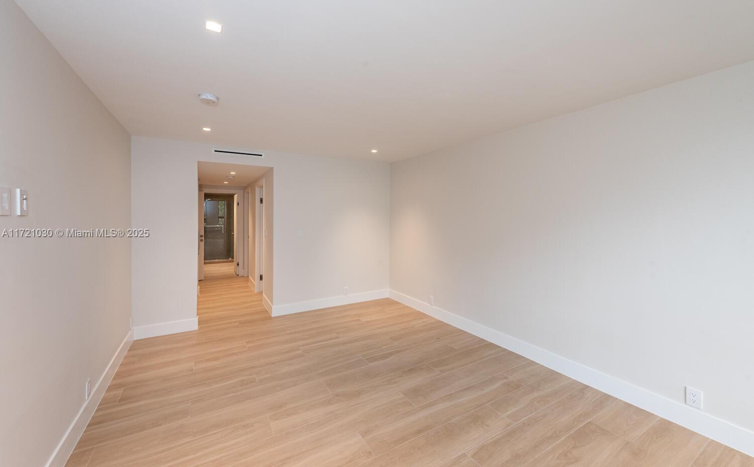 161 Crandon Blvd # 214