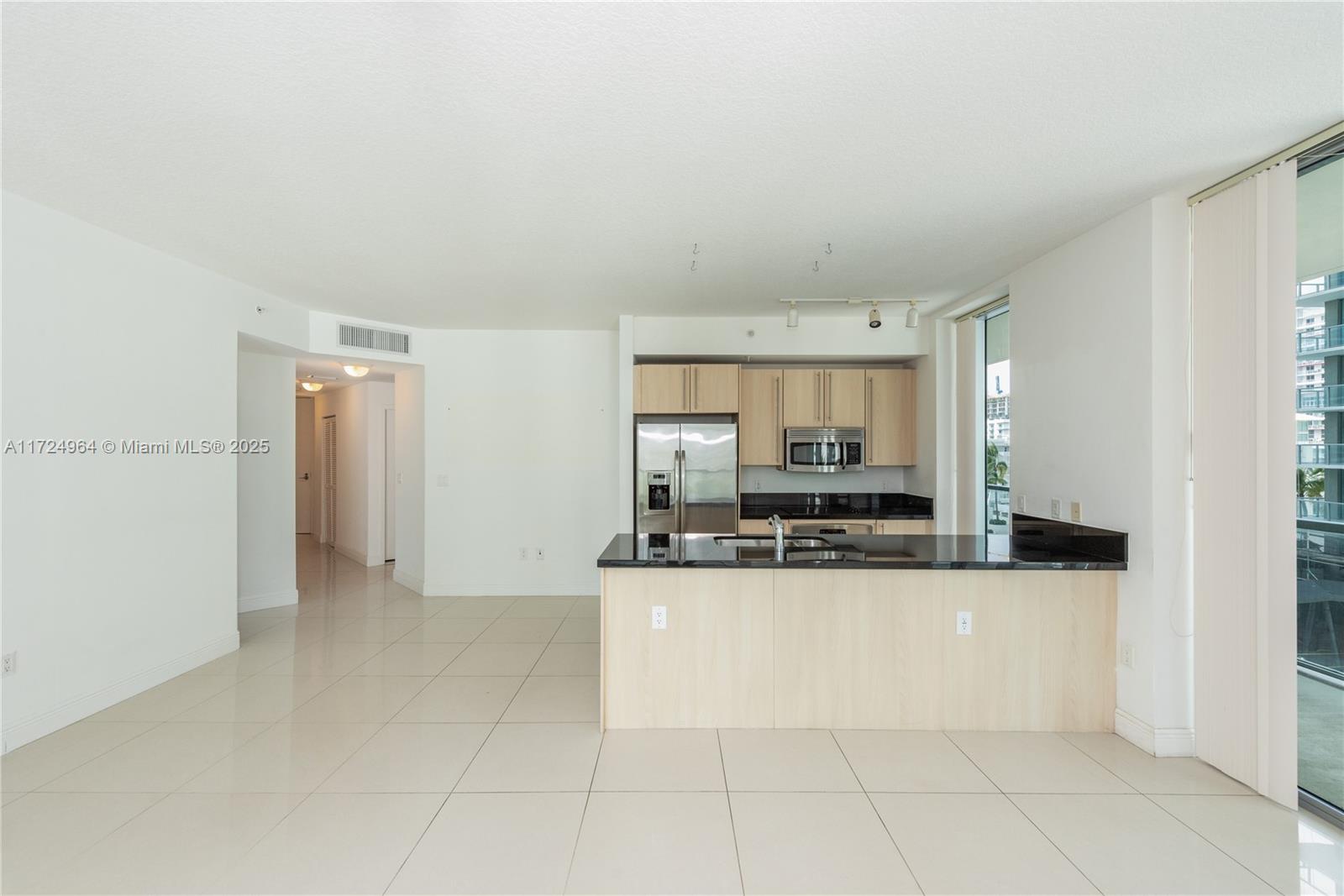 79 SW 12th St Unit: 1107-S