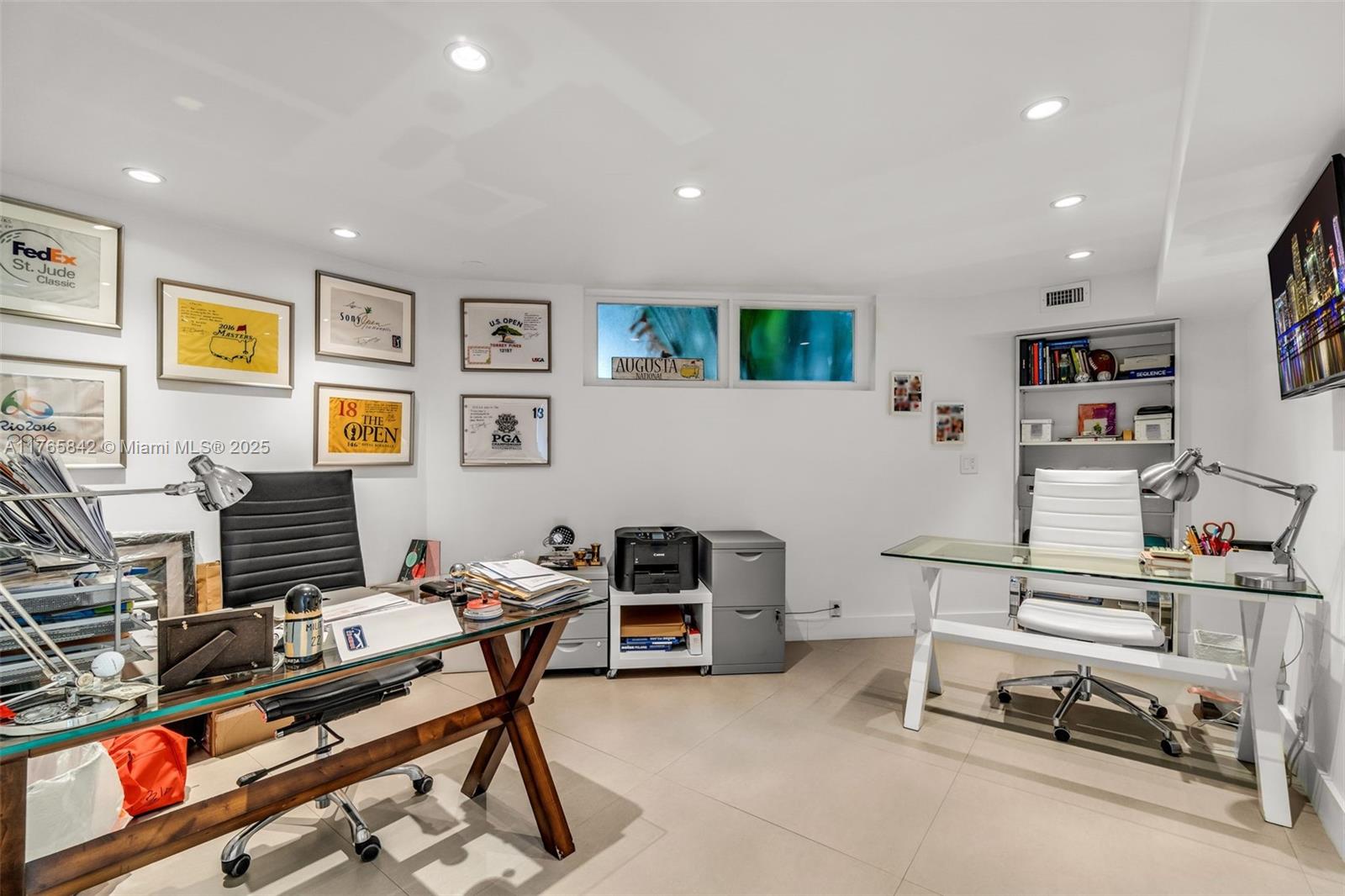 161 Crandon Blvd # 113