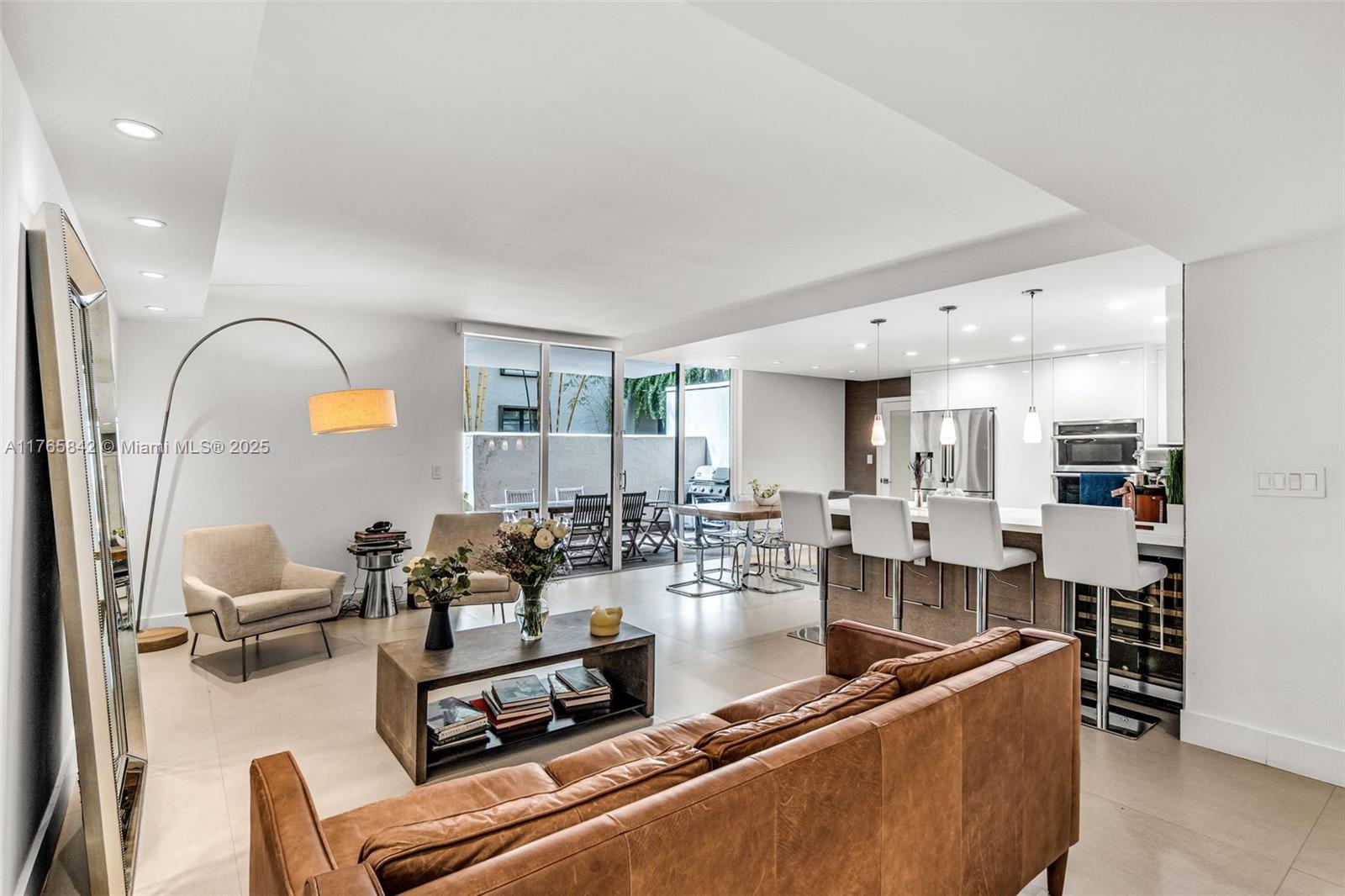 161 Crandon Blvd # 113
