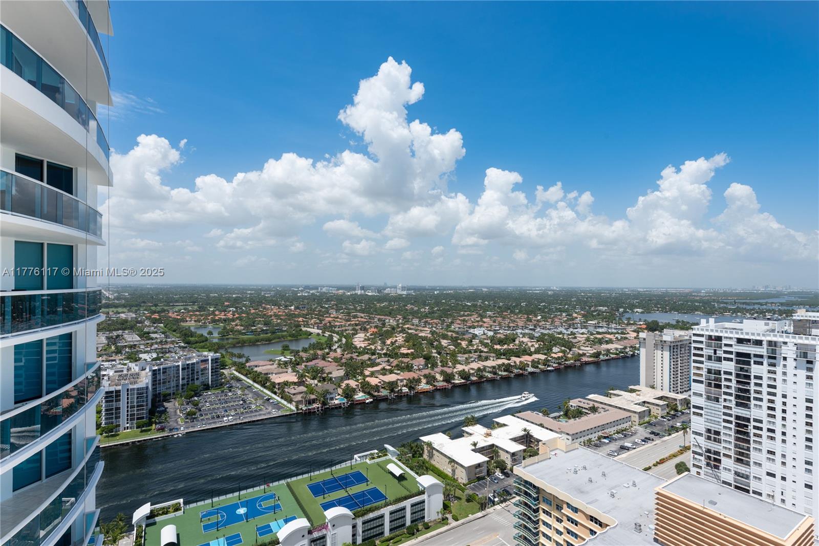 2711 S Ocean Dr # 3202