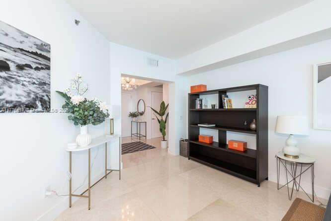 2711 S Ocean Dr # 3202