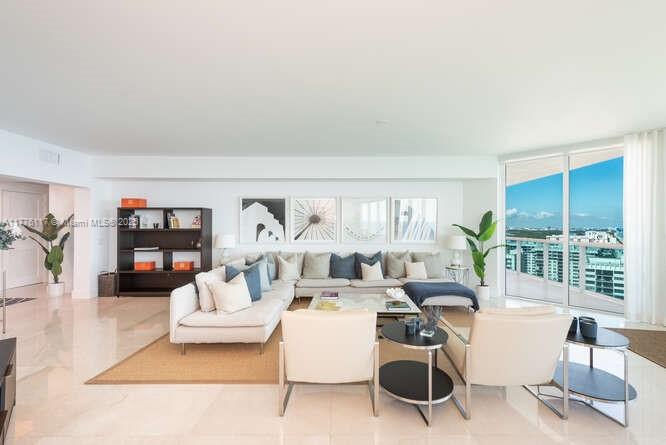 2711 S Ocean Dr # 3202