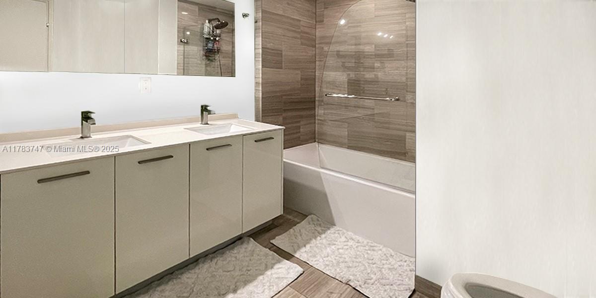 1300 Brickell Bay Dr # 610