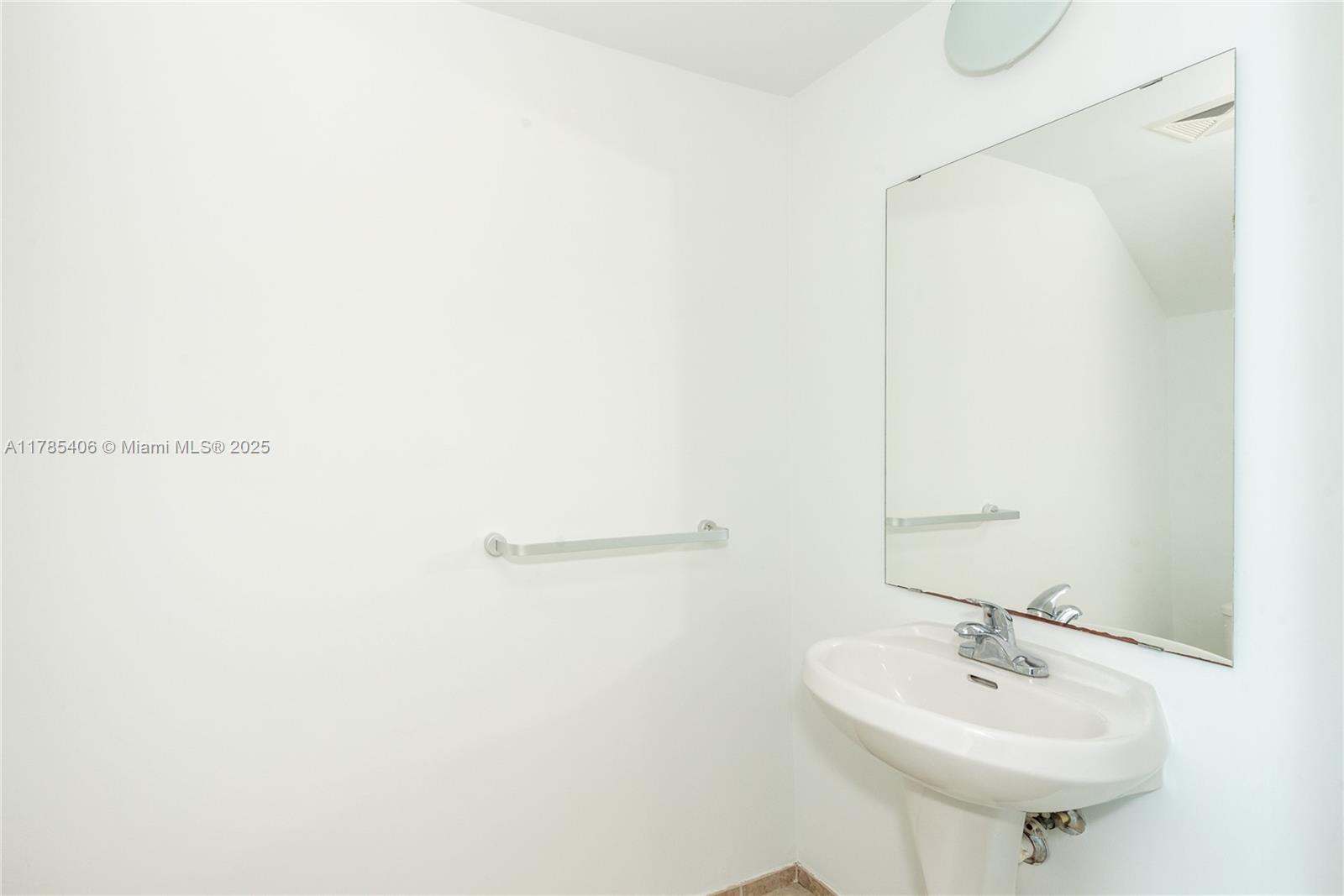 60 SW 13th St # 2609