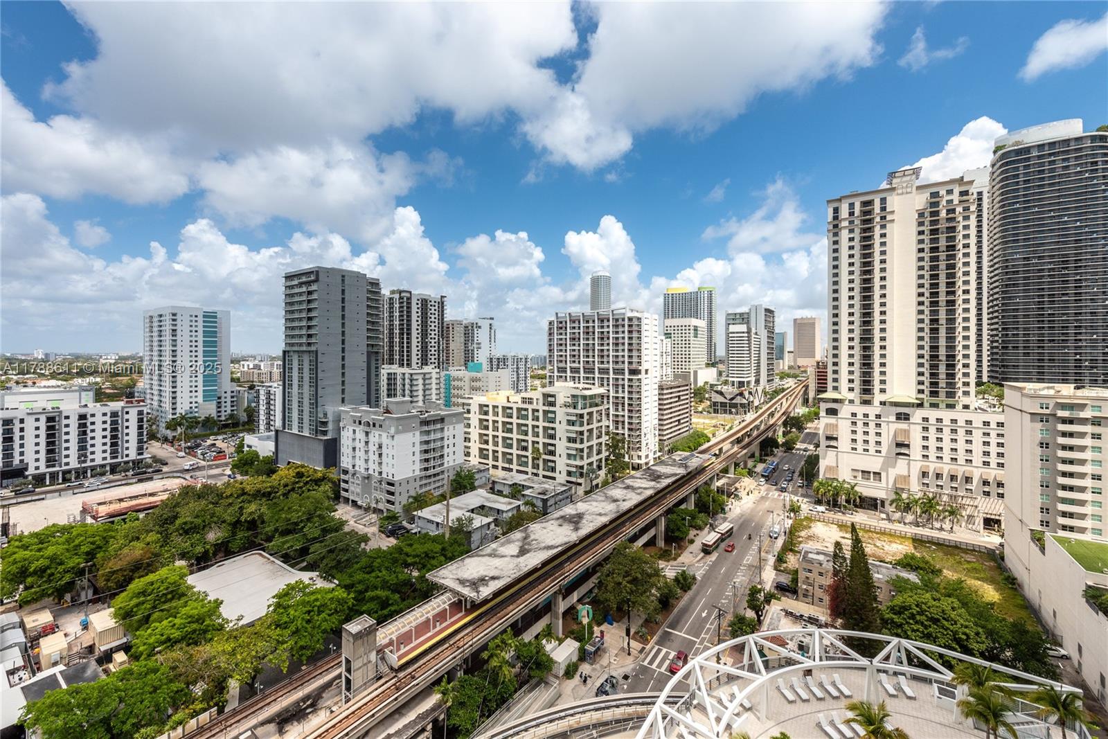 79 SW 12th St Unit: 2011-S