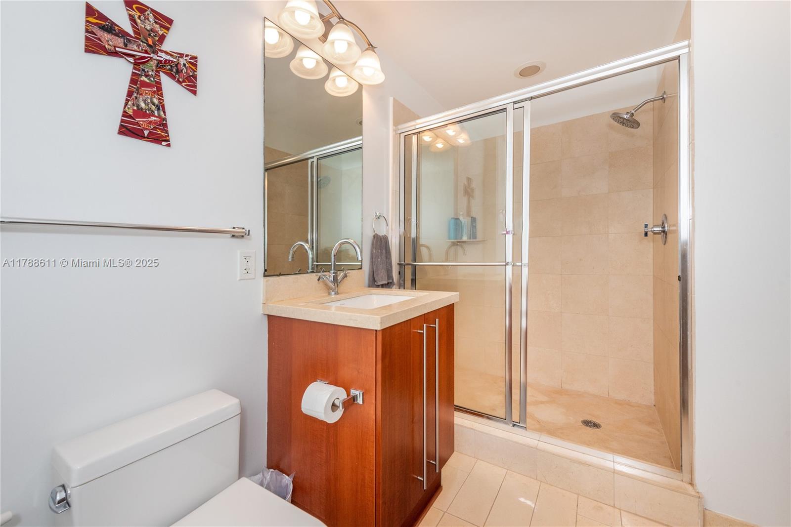 79 SW 12th St Unit: 2011-S