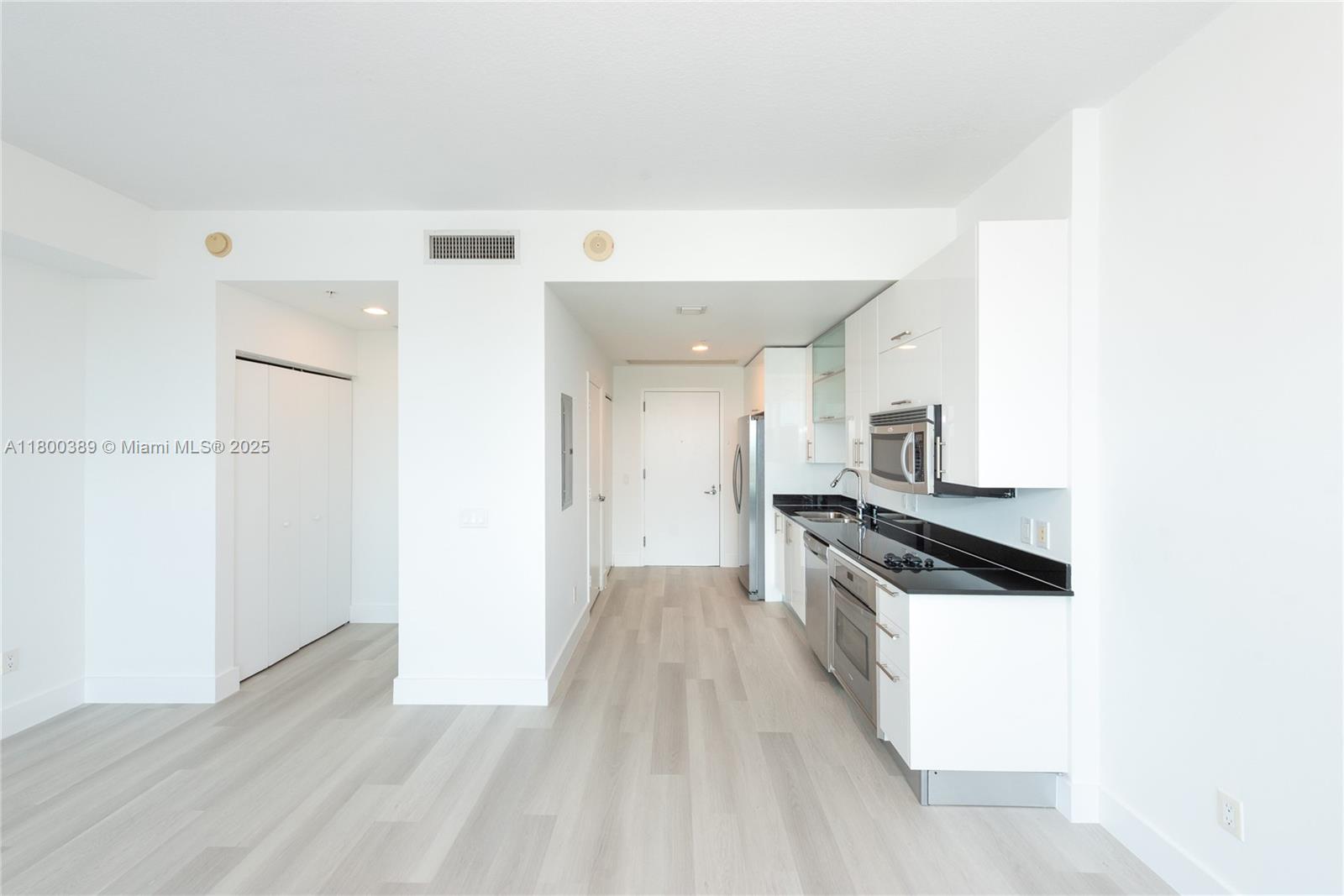 60 SW 13th St # 2019