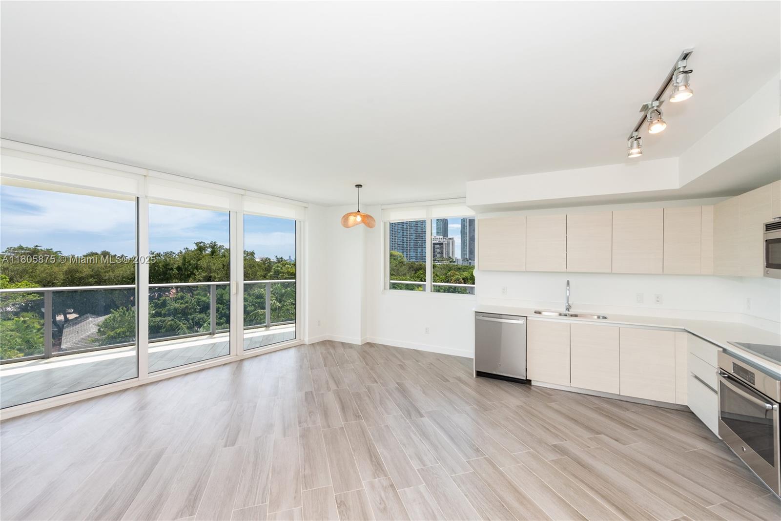 4250 Biscayne Blvd # 501