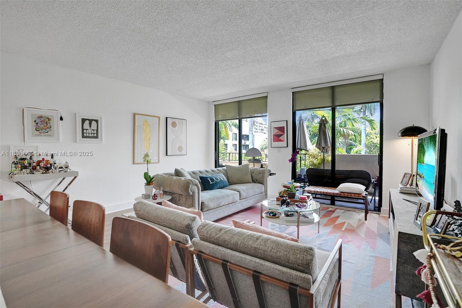 161 Crandon Blvd # 325