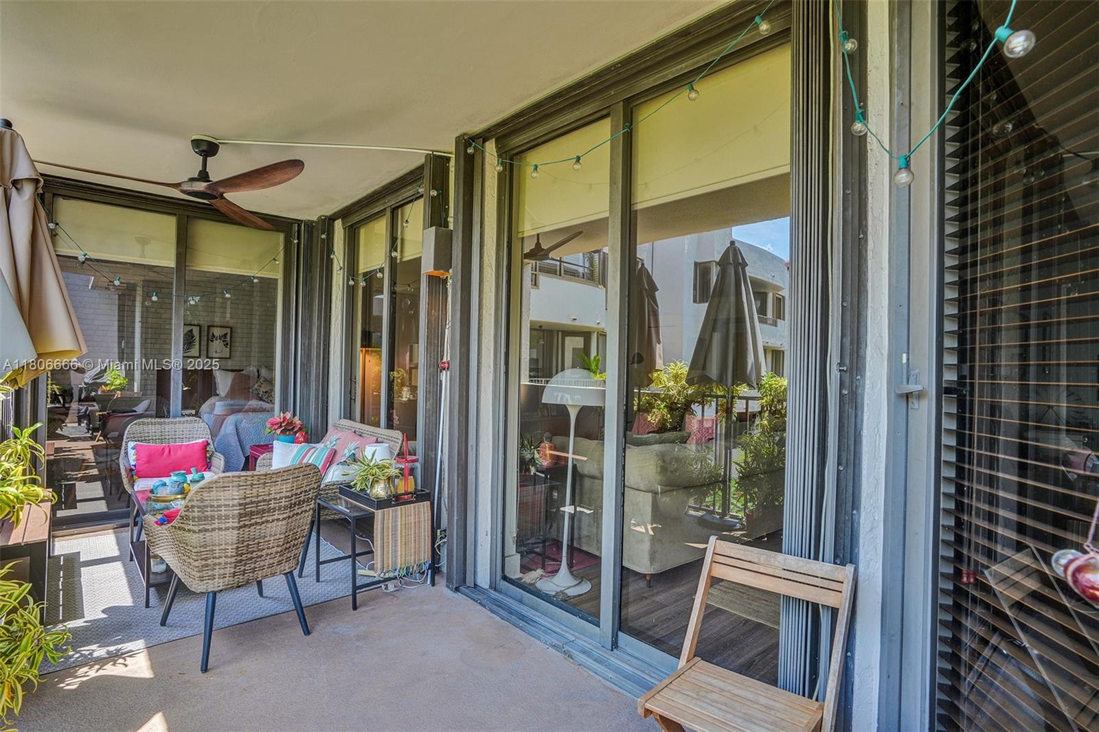 161 Crandon Blvd # 325