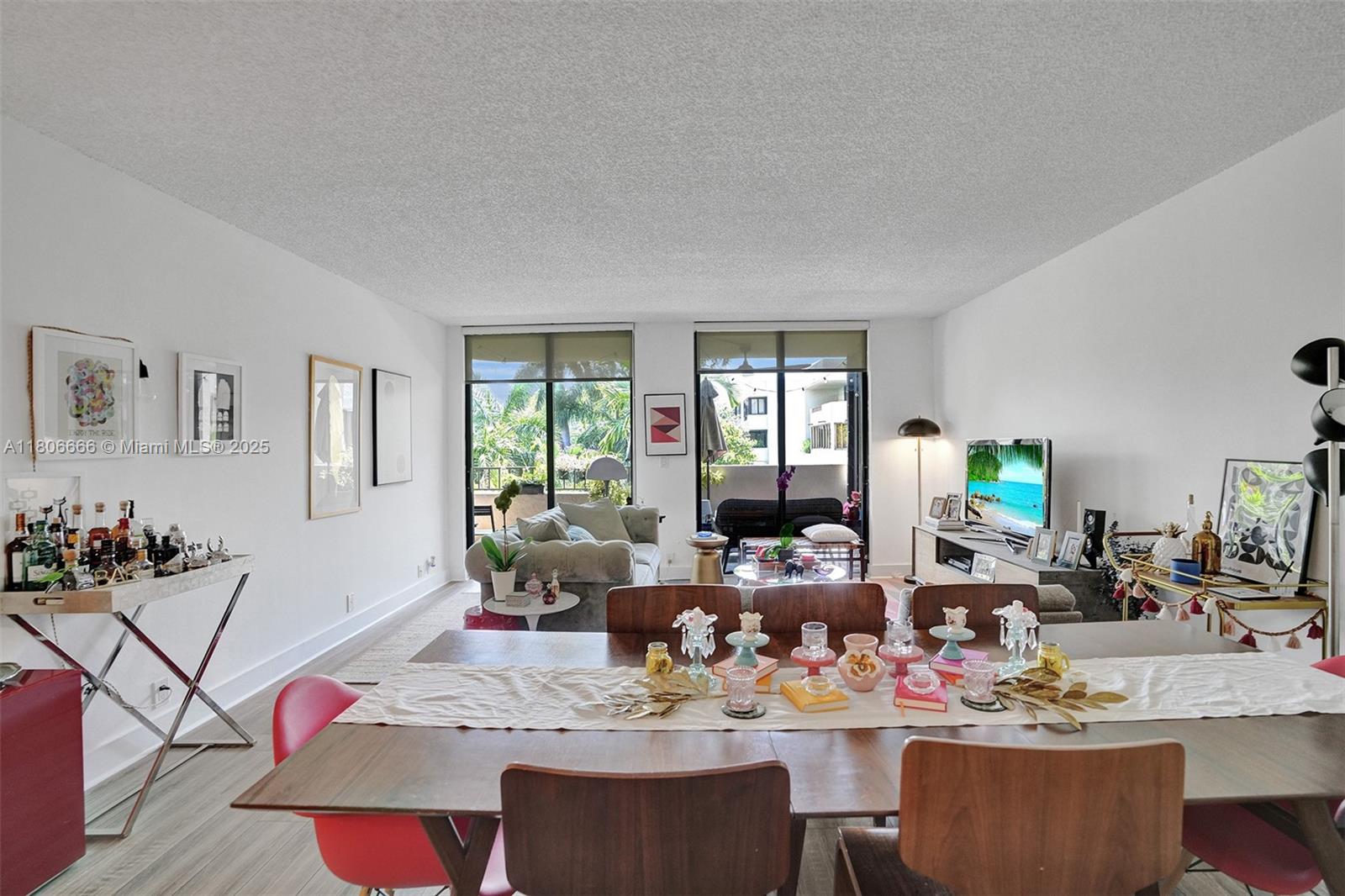 161 Crandon Blvd # 325