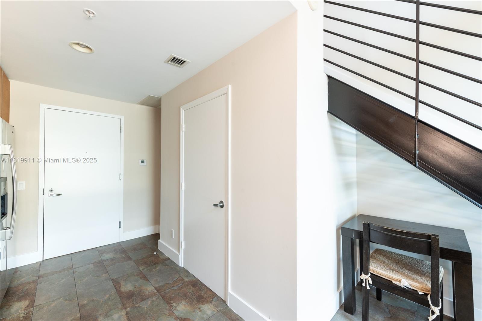 60 SW 13th St # 4808