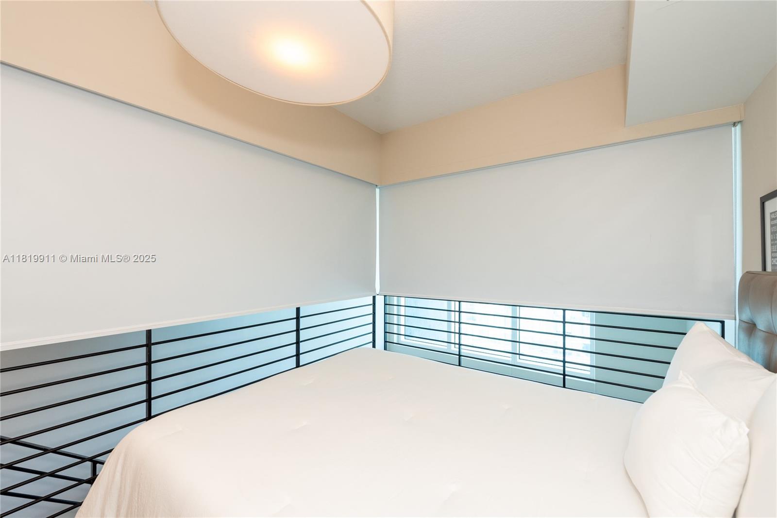 60 SW 13th St # 4808