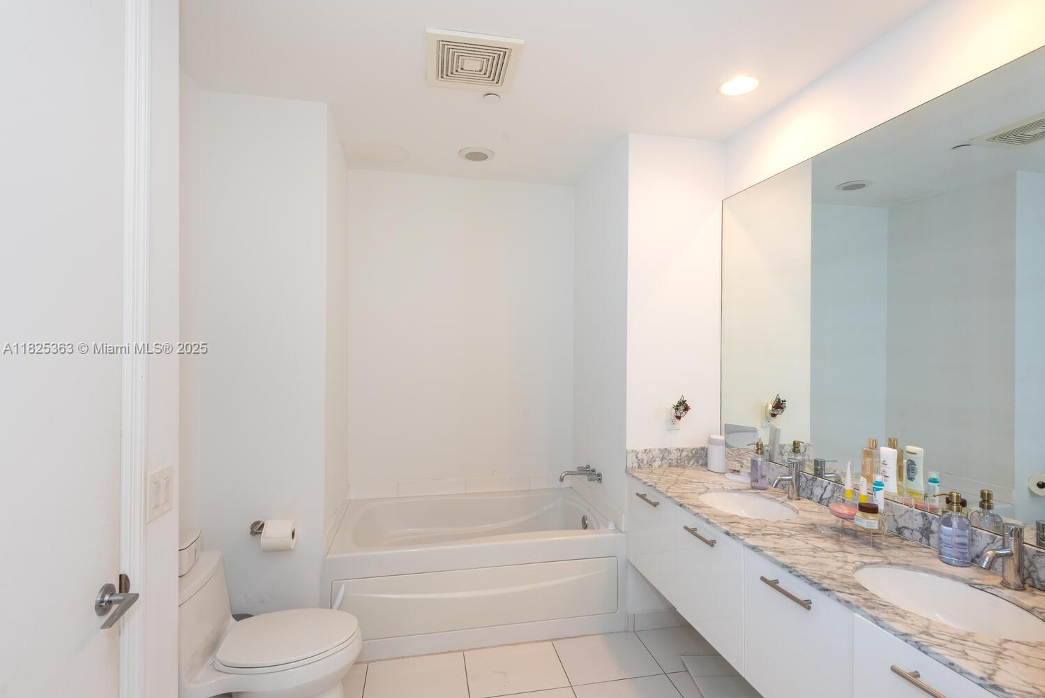 55 SE 6th St # 4308